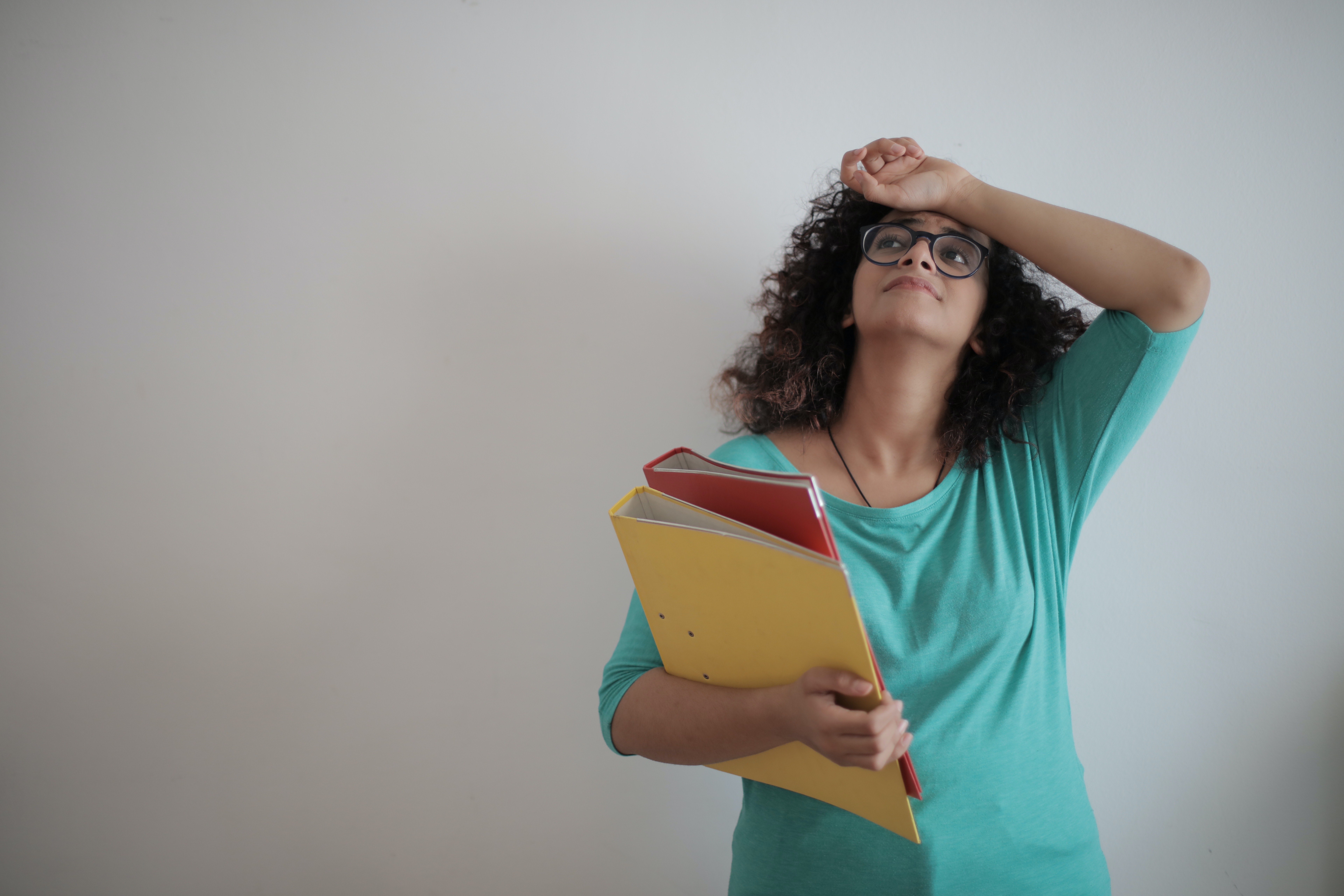 How can an HRIS help retain the best talent